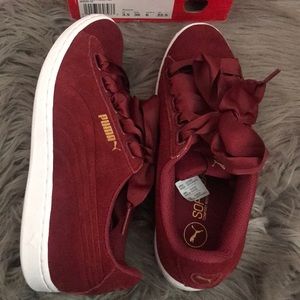 Puma Vikky Sneakers brand new